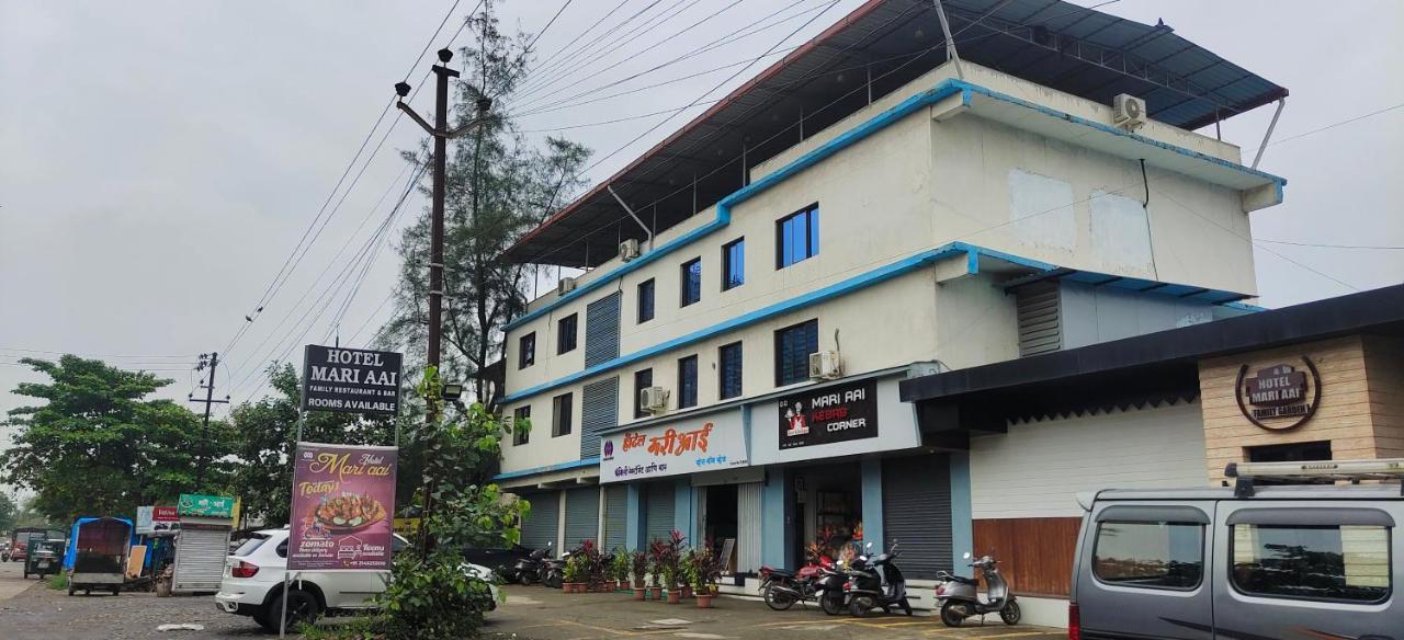 Hotel Mari Aai Residency Nova Bombaim Exterior foto